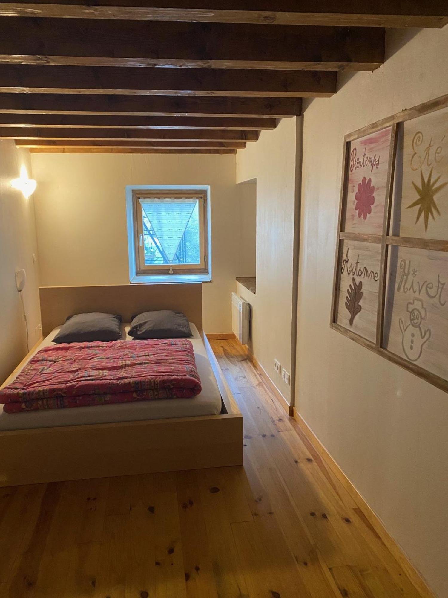 Holiday home Ardoise Et Girolle Formigueres